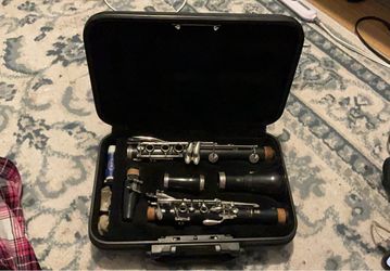 Yamaha clarinet YCL-200ADII Student clarinet with hard case