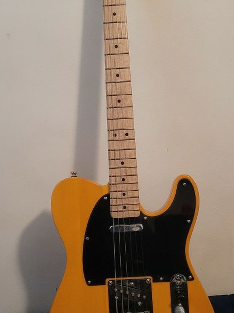 Orange Fender Squier Telecaster