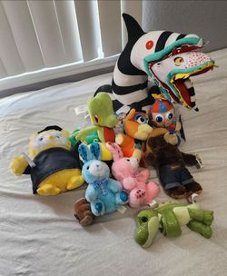 Plushies assortment