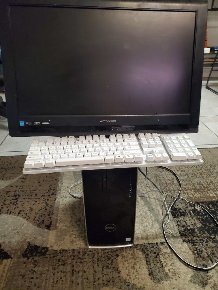 Dell - Inspiron Desktop - Intel Core i3 - 8GB Memory - 1TB Hard drive