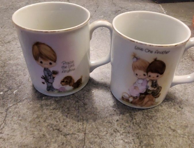 Precious moments Mugs