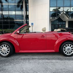 2005 Volkswagen New Beetle Convertible GLS