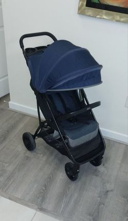 Graco NimbleLite Lightweight Stroller 