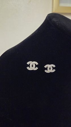 CC earrings
