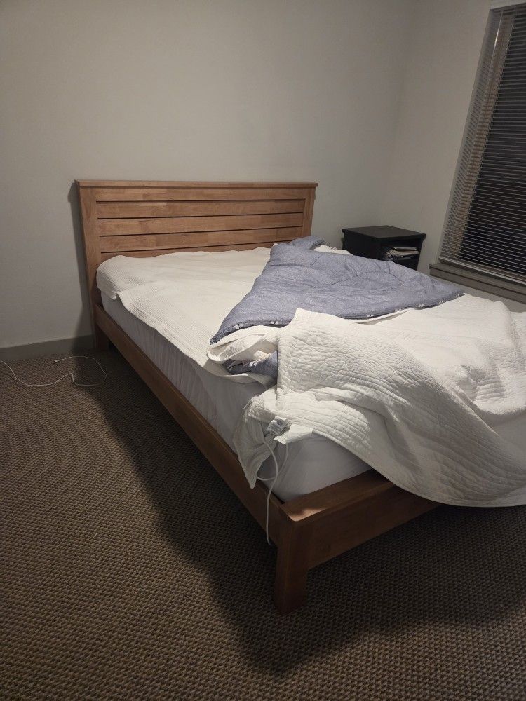 Queensize Bed And Mattress