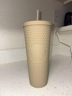 Starbucks Cups 
