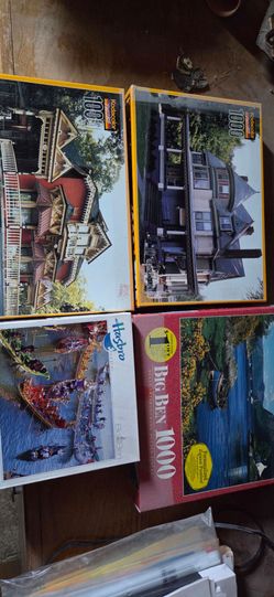 Puzzle lot