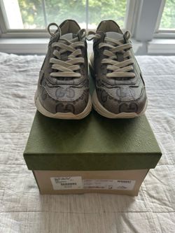 Gucci sneakers