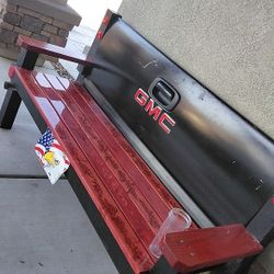 Tailgate Bench  Gmc