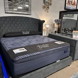 Stunning bedroom set! $1399 💙☎️📦