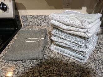 Kitchen Towel Set with Apron 