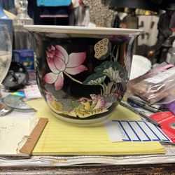 Beautiful Chinese Fishbowl It's A Plantern Known As Chinese Fish Bowl Beautiful 