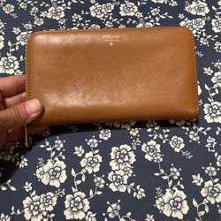 FOSSIL Wallet
