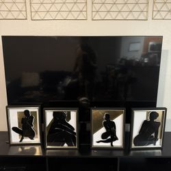 Woman’s Canvas Art Pictures 