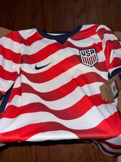 Nike USA Soccer Jersey Mens Adult Large retail $100 plus tax