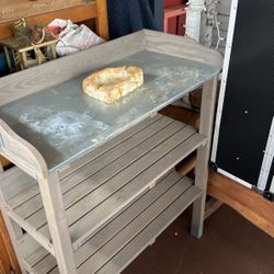 2 Gray Shelf Table Has Hooks 