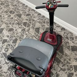 Electric scooter EVrider.  https://offerup.com/redirect/?o=RVZyaWRlci5jb20=