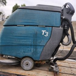 T3 Tennant Floor Cleaning Machine