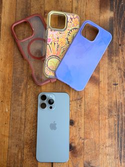 iPhone 16 PRO MAX — 1 TB — NO SIM RESTRICTIONS