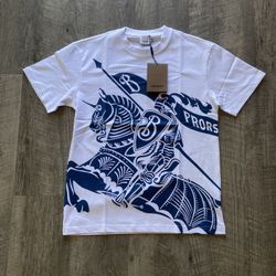 Burburry White Tee size M