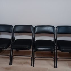 Set Of 4 Chairs New