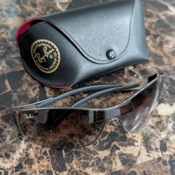 Ray-Ban Sunglasses 