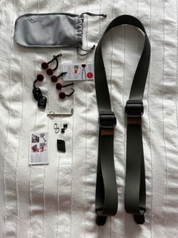 Peak Designs Slide Lite camera strap + accessories
