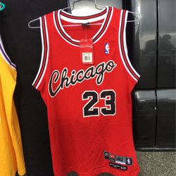 Chicago Bulls 23 Nike Size 40 New $50 