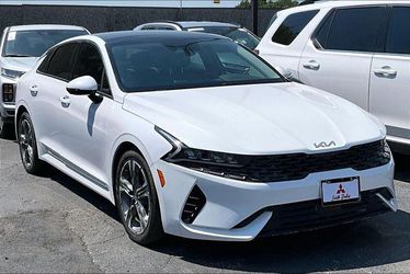 2022 Kia K5