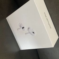 *SEALED* Airpod Pro 2 