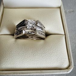 14k Rogers Jewelers Ring 