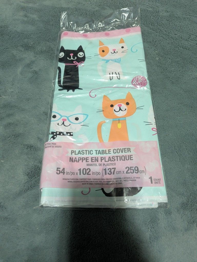 Cat Table Cloth