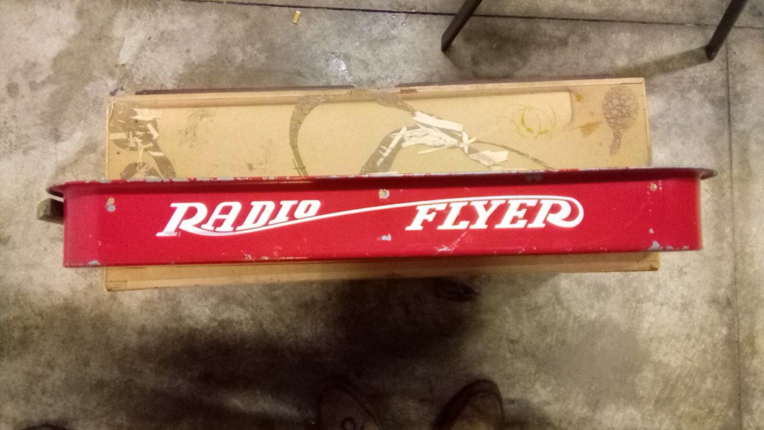 Radio Flyer Wagon Cut To Be A Shelf
