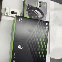 New Xbox Series X , 1tb Seagate Storage, Turtle Beach 600 Gen 2