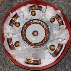 Red And gold Medusa Espresso/tea Set