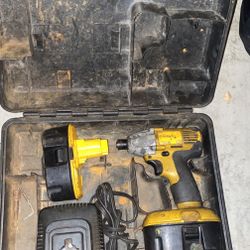 DeWalt  Drill 