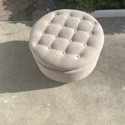 Ottoman Chair 