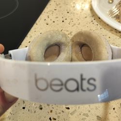 Beats Wireless Headphones. Good Working Condition.