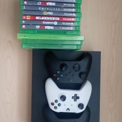 Xbox One 1TB With 3 Controls And 15 Games