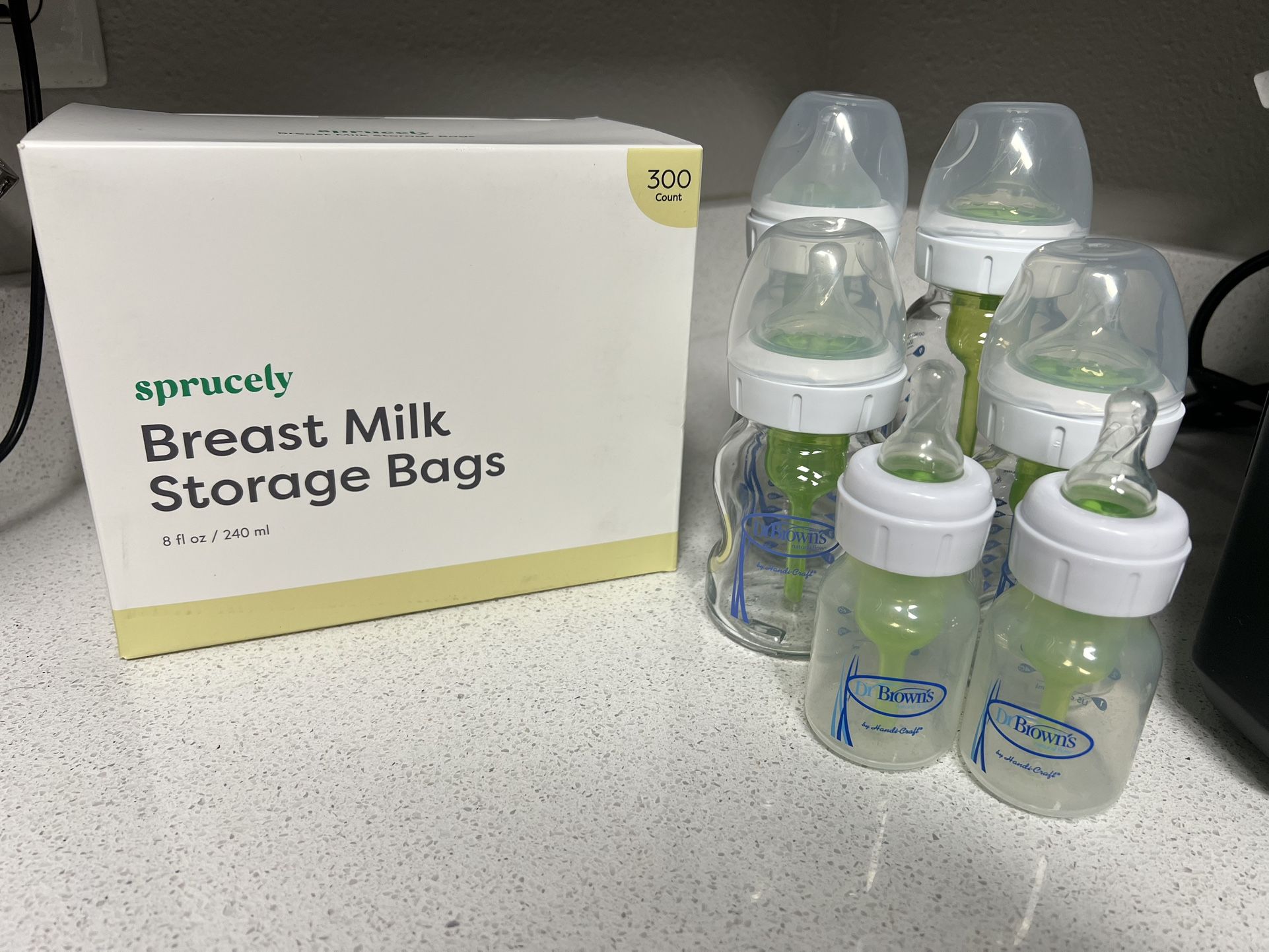 Manual Pumps, Bottles, Milk Storage
