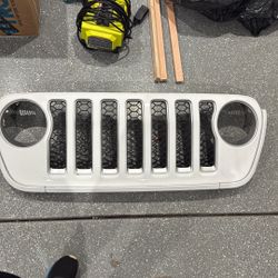 2023 Jeep Wrangler Grill 