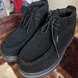 Lugz size 8 1/2