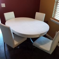 Kitchen Table And Chairs