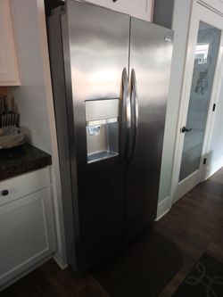36" Frigidaire Gallery Stainless Steel Side-by-Side Refrigerator - 25.5 Cu. Ft.