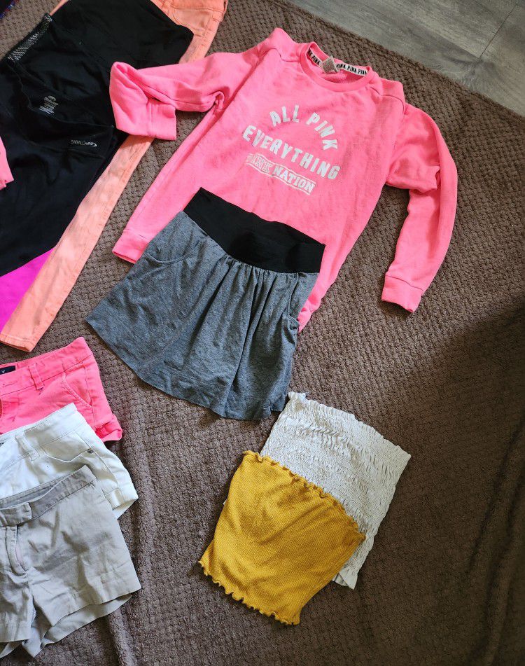 Womans Juniors Xs Lot Yoga Pants Victoria Secret Nike More for Sale in  Pompano Beach, FL - OfferUp
