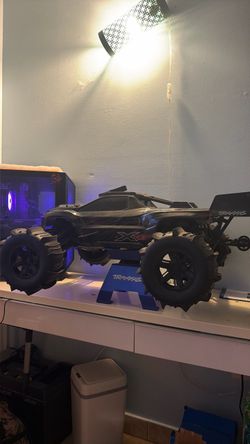 Traxxas xrt