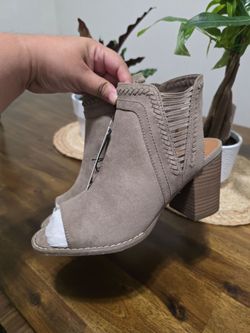 Open toe heels womens shoes