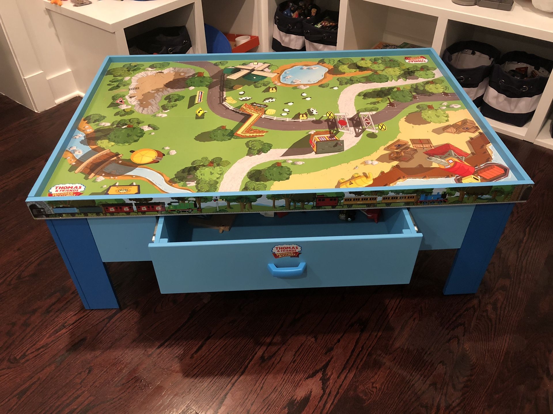 Thomas & Friends Wooden Train Table