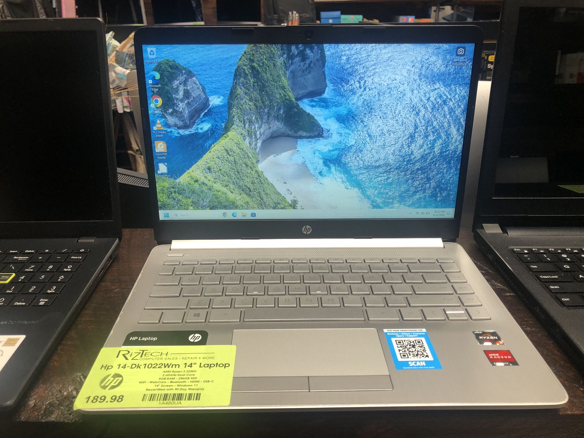 Hp 14-Dk1022Wm 14" Laptop