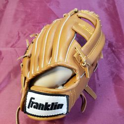 Franklin Field Master Kids Right Handers Baseball Glove 